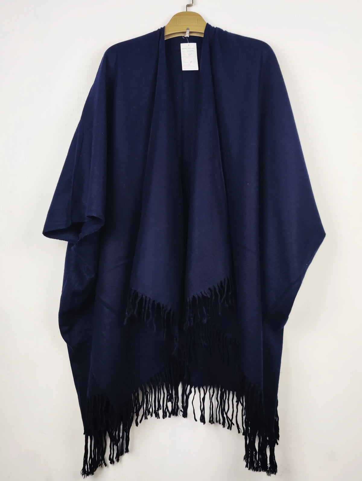 Buy online pre-used pre-loved 100% authentic & Original branded Unknown Brand (CS-5412) available in Pakistan. Top international brands avilable.