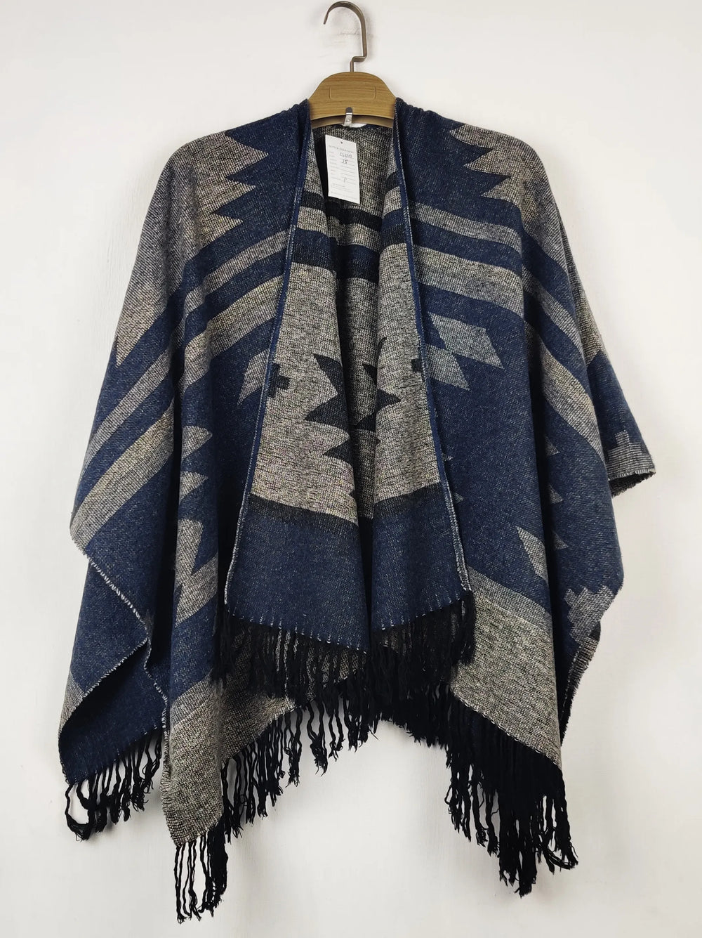 Buy online pre-used pre-loved 100% authentic & Original branded Up 2 Fashion (CS-5419) available in Pakistan. Top international brands avilable.