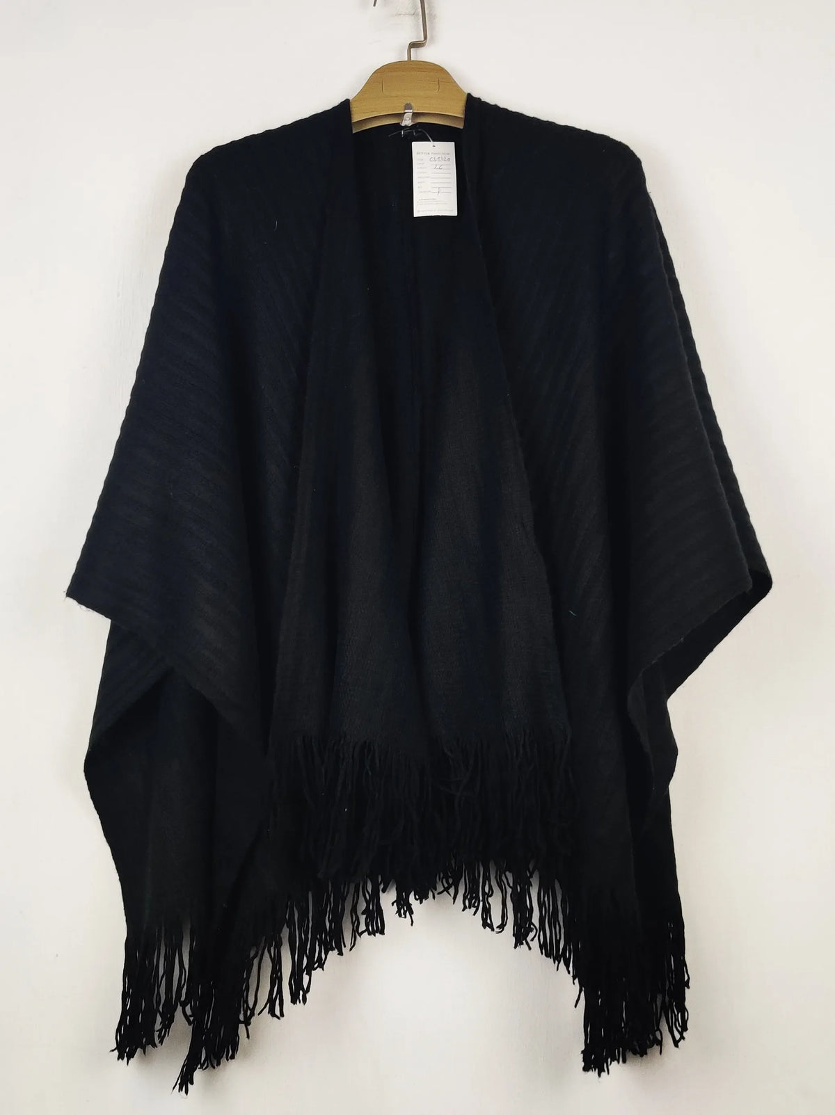 Buy online pre-used pre-loved 100% authentic & Original branded Unknown Brand (CS-5420) available in Pakistan. Top international brands avilable.