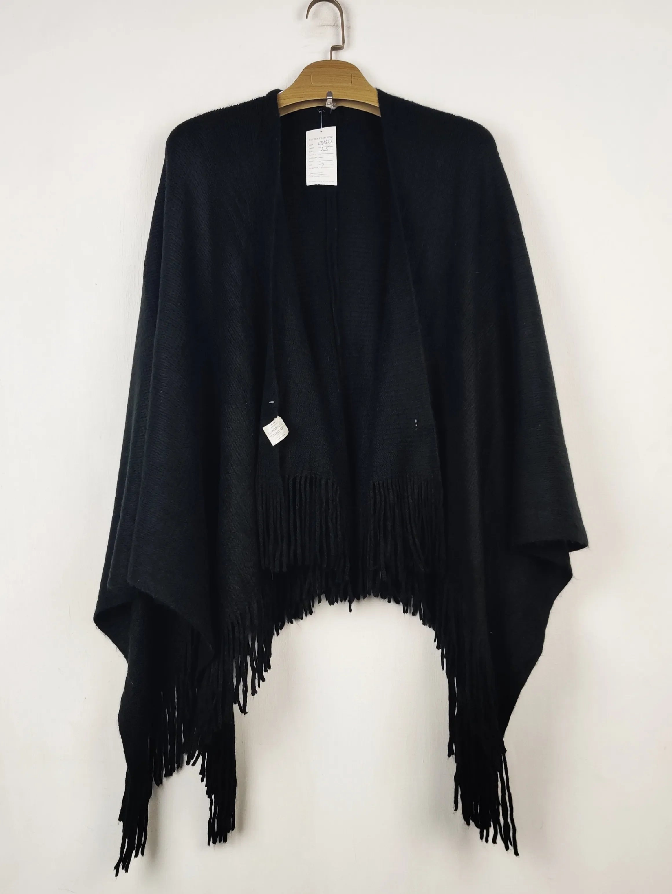 Buy online pre-used pre-loved 100% authentic & Original branded Unknown Brand (CS-5427) available in Pakistan. Top international brands avilable.