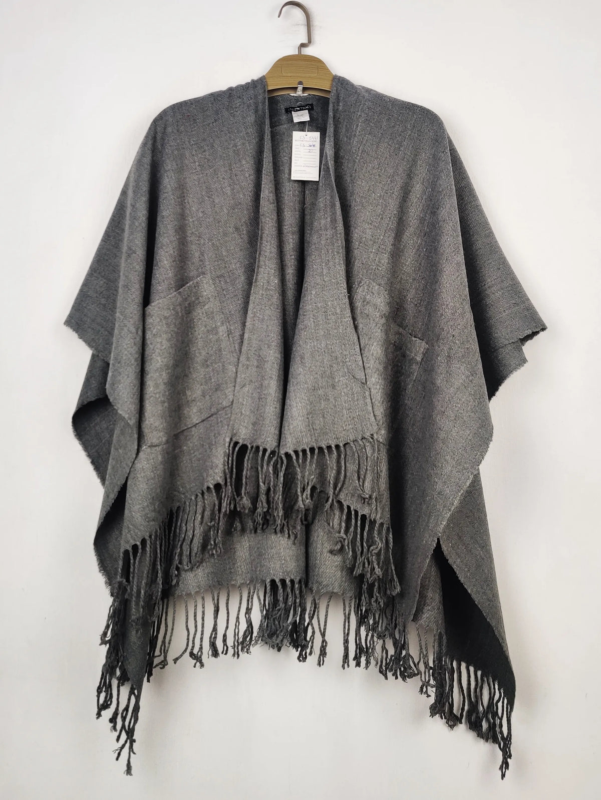 Buy online pre-used pre-loved 100% authentic & Original branded Ellentracy (CS-5441) available in Pakistan. Top international brands avilable.