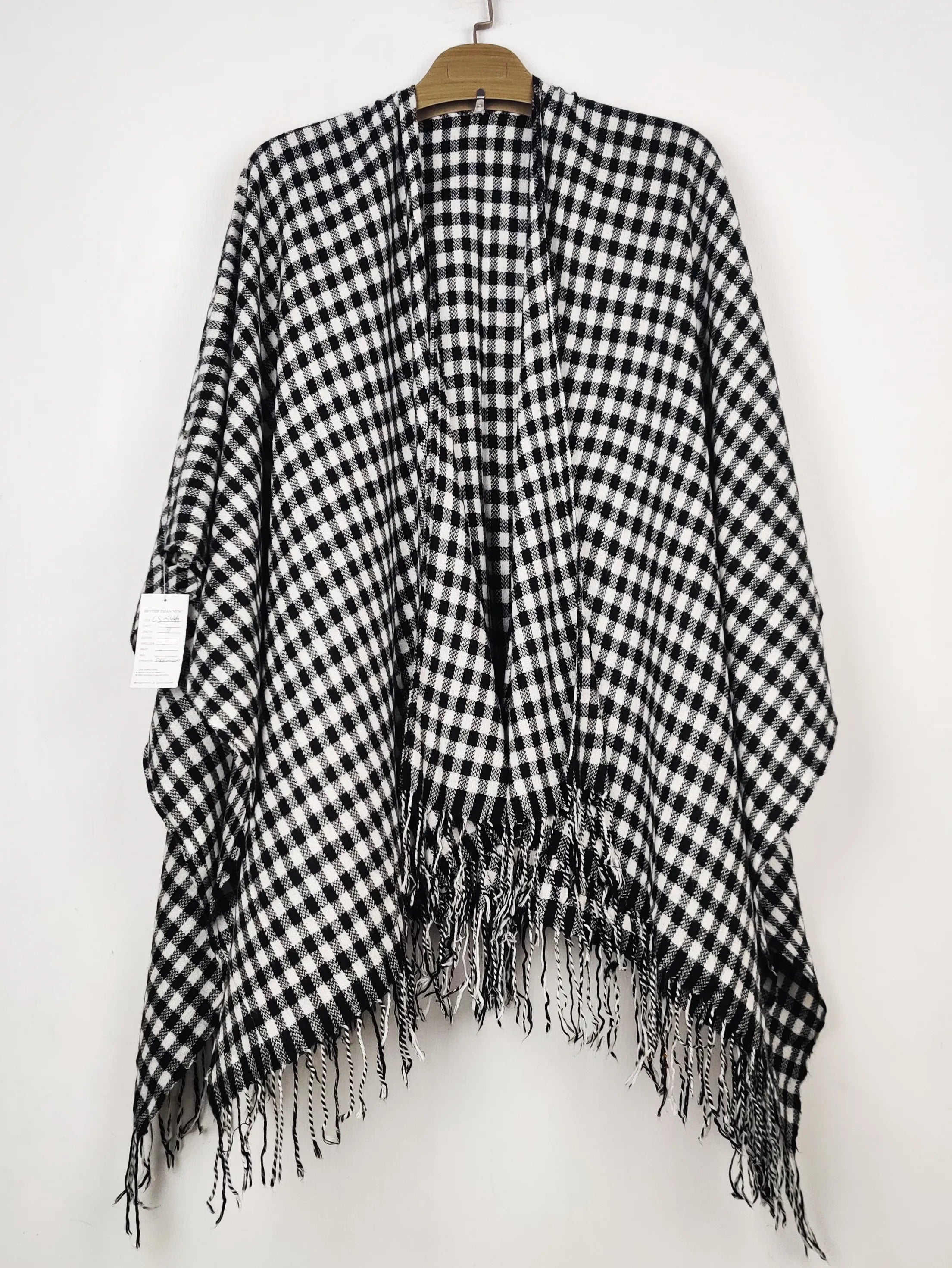 Buy online pre-used pre-loved 100% authentic & Original branded Unknown Brand (CS-5444) available in Pakistan. Top international brands avilable.