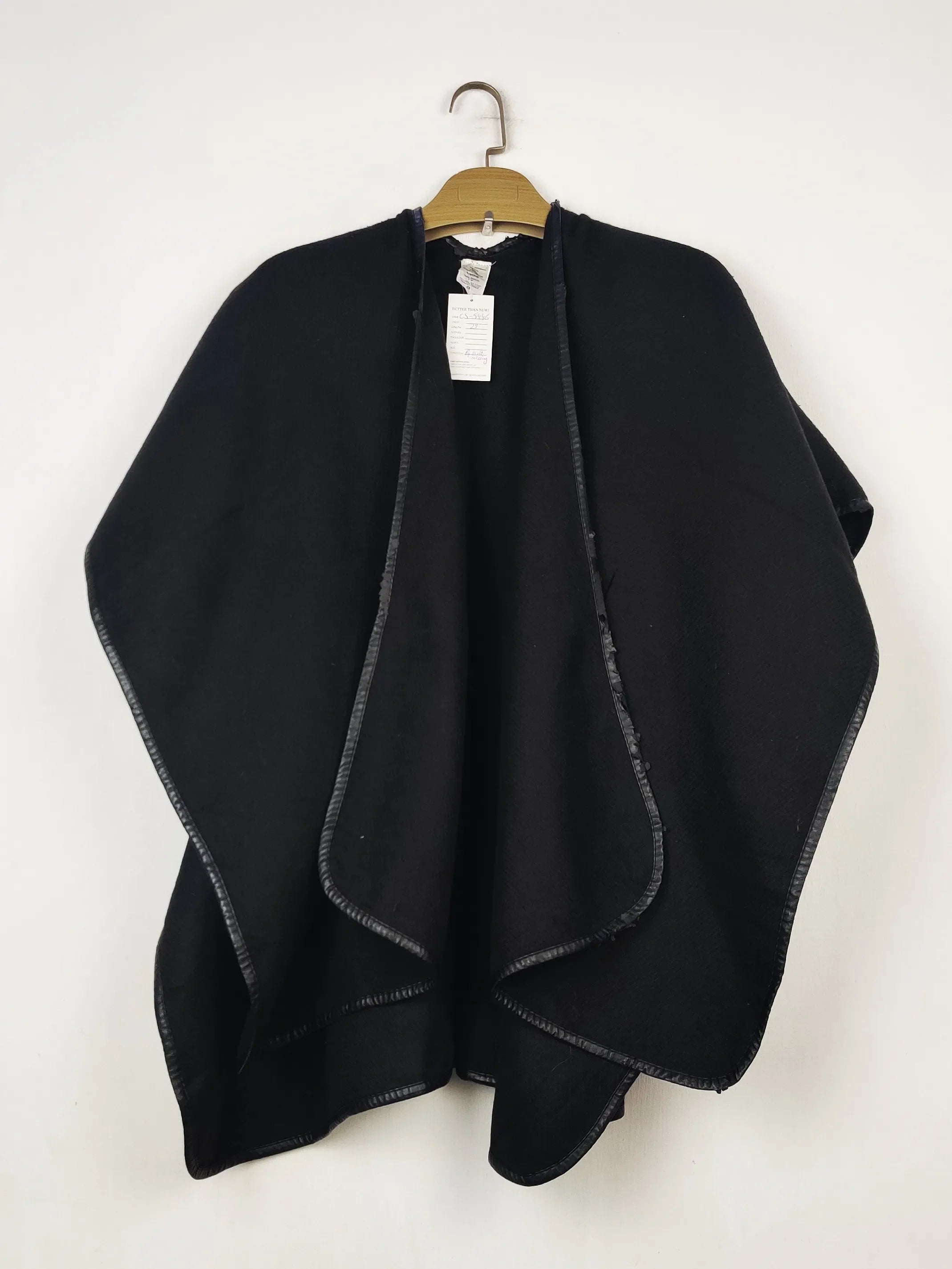 Buy online pre-used pre-loved 100% authentic & Original branded Unknown Brand (CS-5446) available in Pakistan. Top international brands avilable.