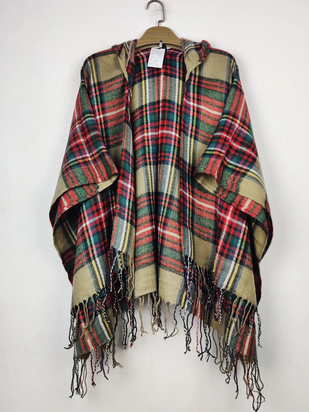 Buy online pre-used pre-loved 100% authentic & Original branded Unknown Brand (CS-5465) available in Pakistan. Top international brands avilable.