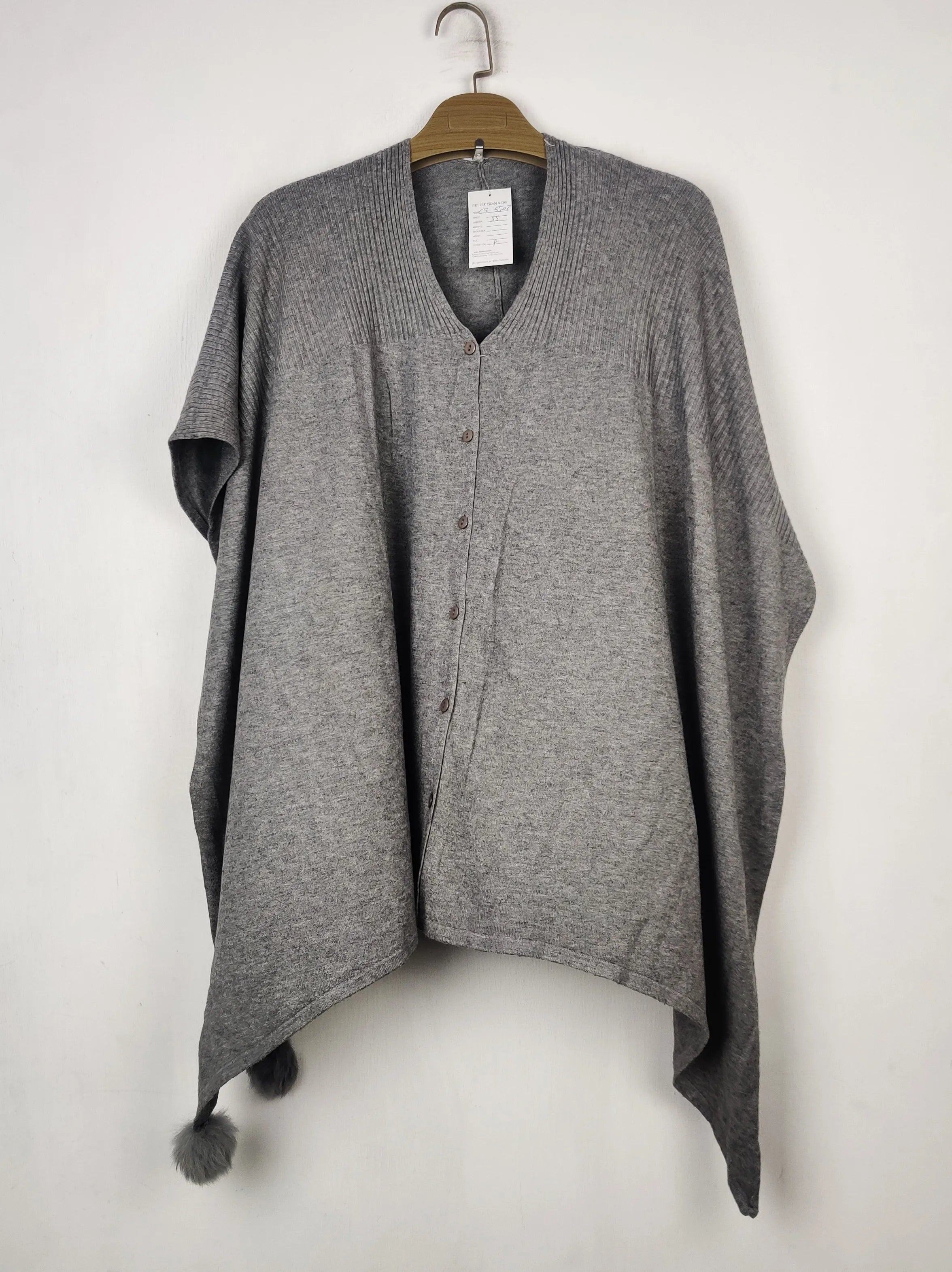 Buy online pre-used pre-loved 100% authentic & Original branded Unknown Brand (CS-5503) available in Pakistan. Top international brands avilable.