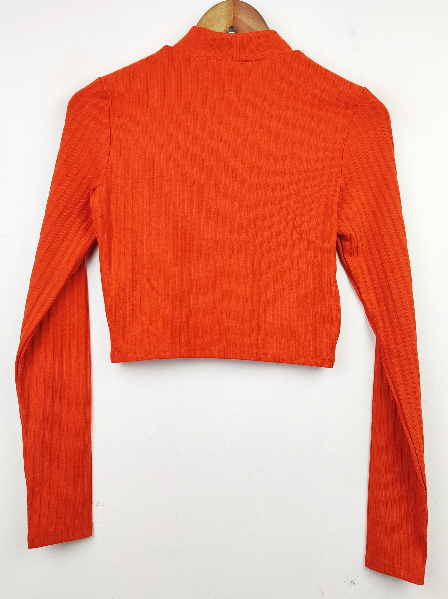 H&M (CT-1043)