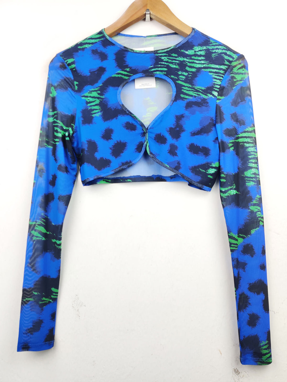 Buy online pre-used pre-loved 100% authentic & Original branded Shein (CT-1246) available in Pakistan. Top international brands avilable.