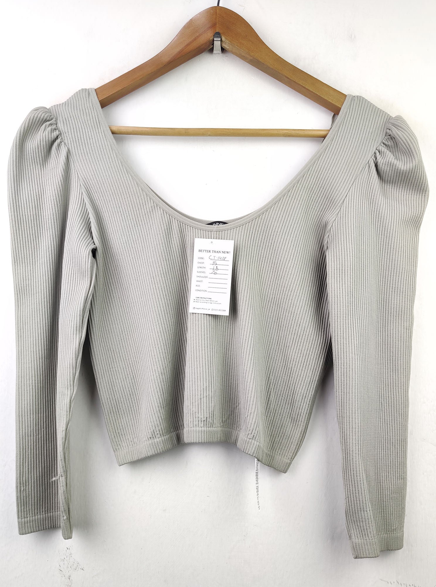 Buy online pre-used pre-loved 100% authentic & Original branded Dunnes Stores (CT-1438) available in Pakistan. Top international brands avilable.