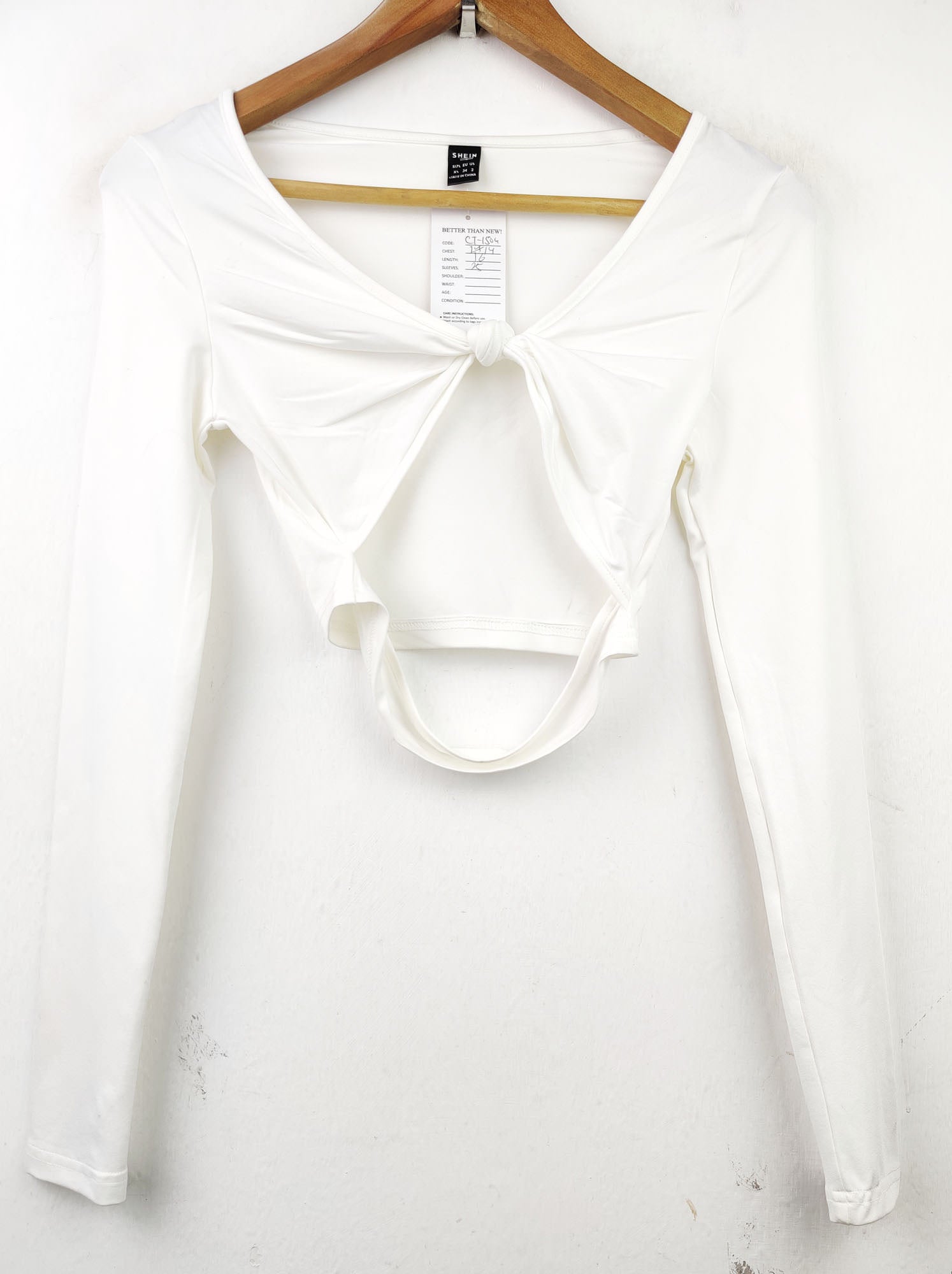 Buy online pre-used pre-loved 100% authentic & Original branded Shein (CT-1504) available in Pakistan. Top international brands avilable.