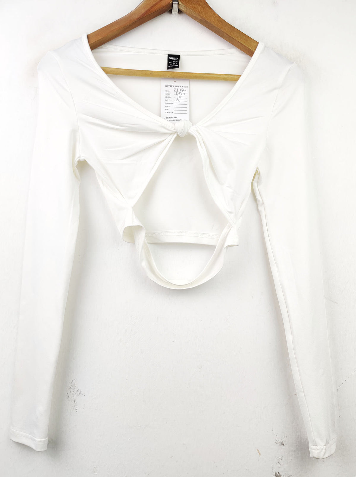 Buy online pre-used pre-loved 100% authentic & Original branded Shein (CT-1504) available in Pakistan. Top international brands avilable.