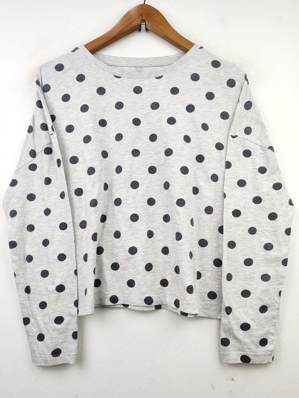 Buy online pre-used pre-loved 100% authentic & Original branded Primark (CT-1528) available in Pakistan. Top international brands avilable.