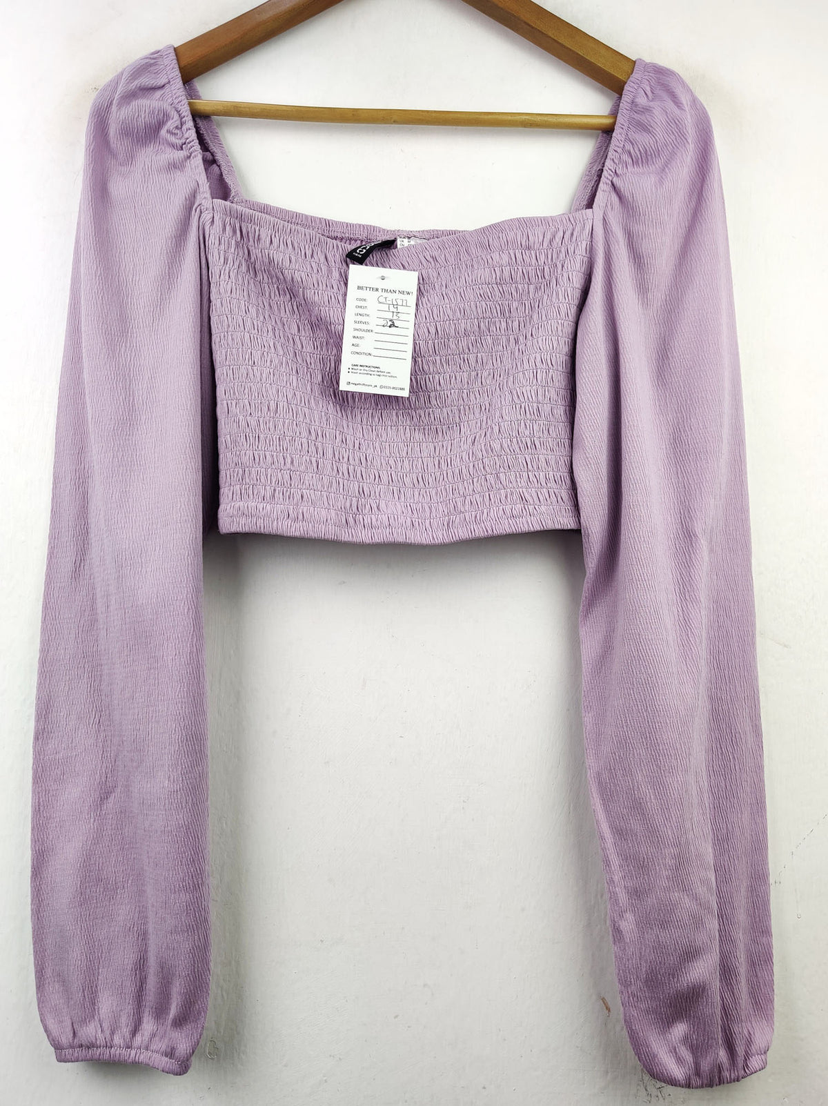 Buy online pre-used pre-loved 100% authentic & Original branded H&M (CT-1577) available in Pakistan. Top international brands avilable.