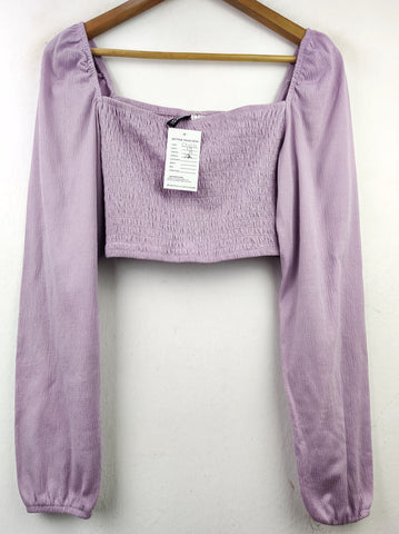 Buy online pre-used pre-loved 100% authentic & Original branded H&M (CT-1577) available in Pakistan. Top international brands avilable.