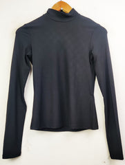 Buy online pre-used pre-loved 100% authentic & Original branded H&M (CT-1741) available in Pakistan. Top international brands avilable.