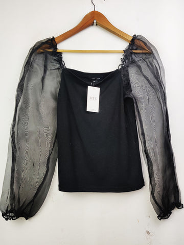 Buy online pre-used pre-loved 100% authentic & Original branded New Look (CT-1751) available in Pakistan. Top international brands avilable.
