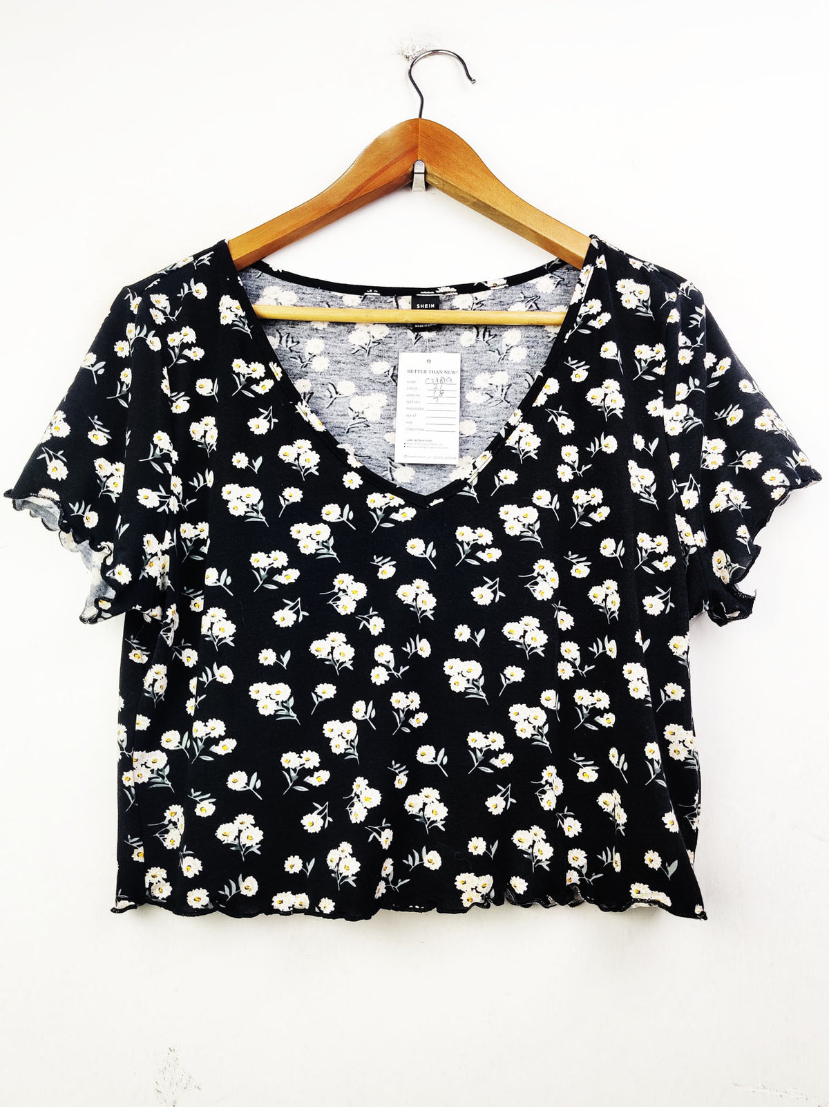 Buy online pre-used pre-loved 100% authentic & Original branded Shein (CT-1819) available in Pakistan. Top international brands avilable.