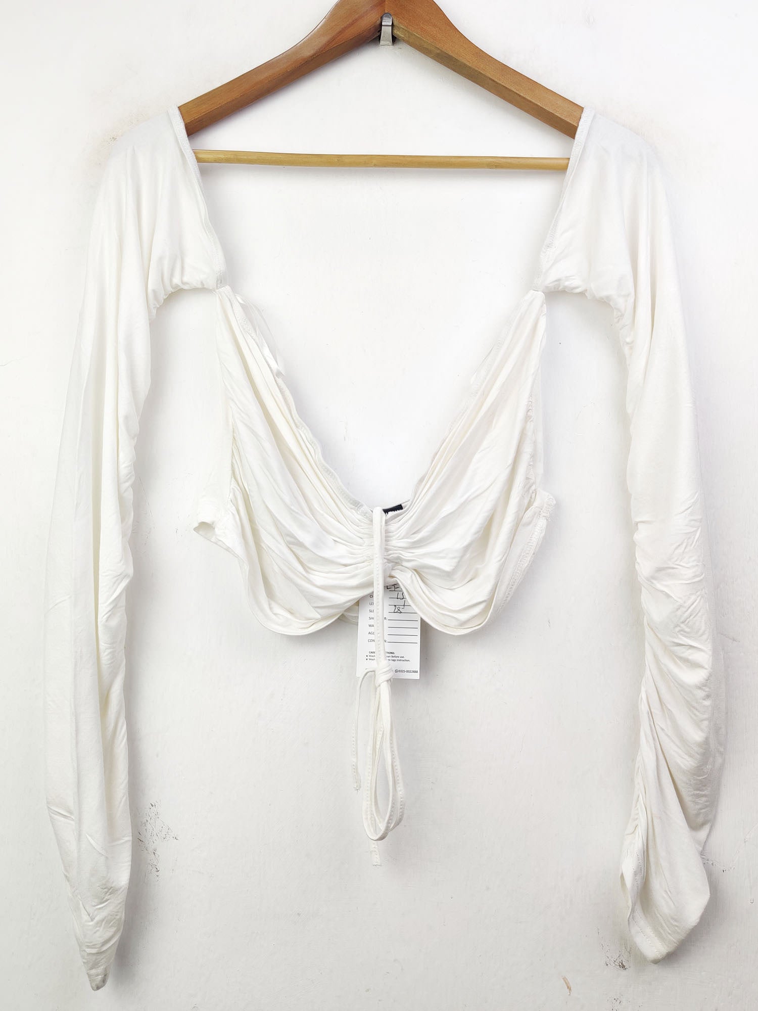 Buy online pre-used pre-loved 100% authentic & Original branded Shein (CT-1822) available in Pakistan. Top international brands avilable.