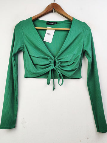 Buy online pre-used pre-loved 100% authentic & Original branded Prettylittlething (CT-1901) available in Pakistan. Top international brands avilable.