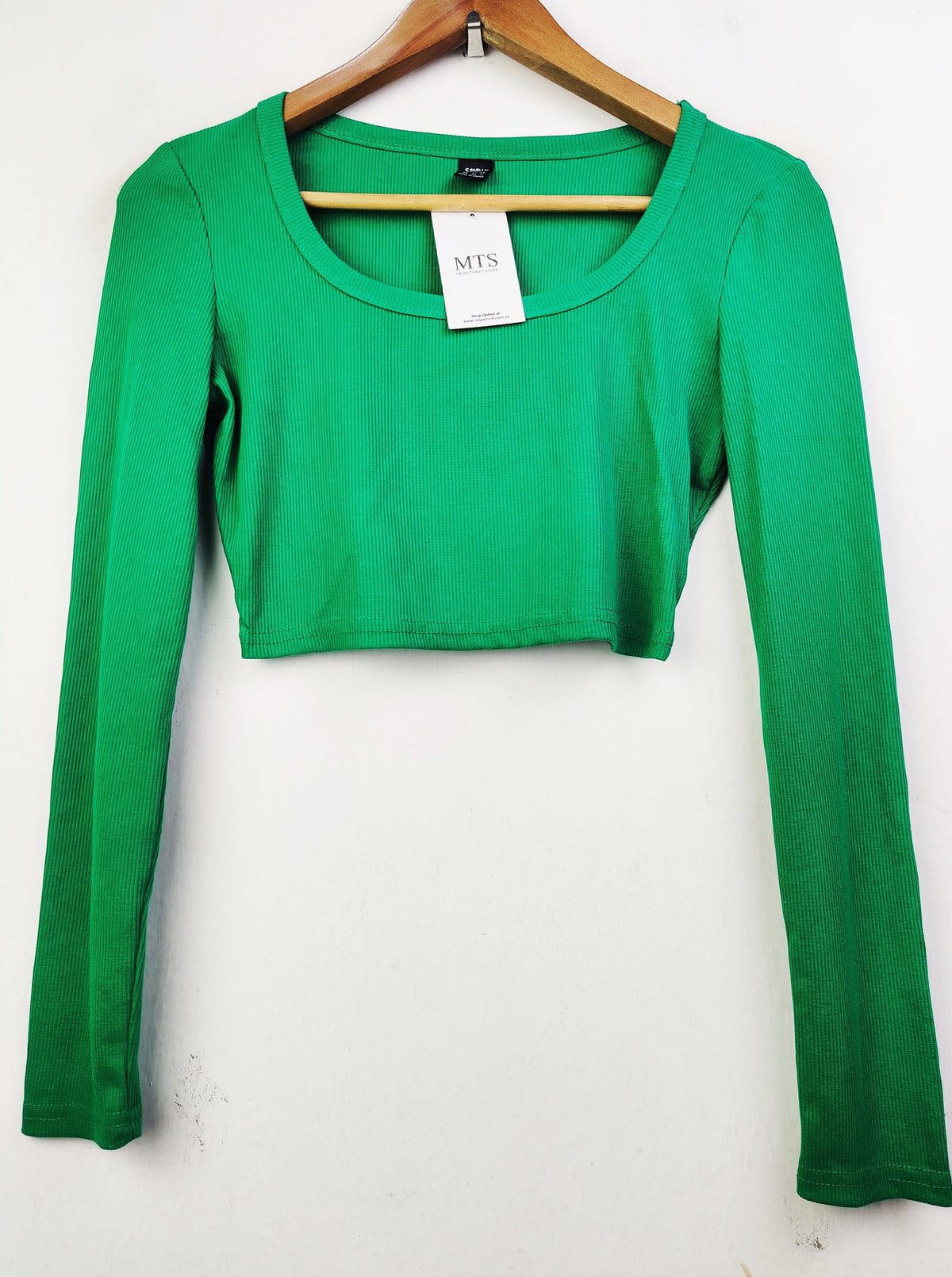 Buy online pre-used pre-loved 100% authentic & Original branded Shein (CT-1907) available in Pakistan. Top international brands avilable.