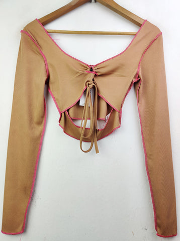 Buy online pre-used pre-loved 100% authentic & Original branded Prettylittlething (CT-1935) available in Pakistan. Top international brands avilable.