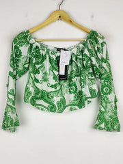Buy online pre-used pre-loved 100% authentic & Original branded Boohoo (CT-2005) available in Pakistan. Top international brands avilable.