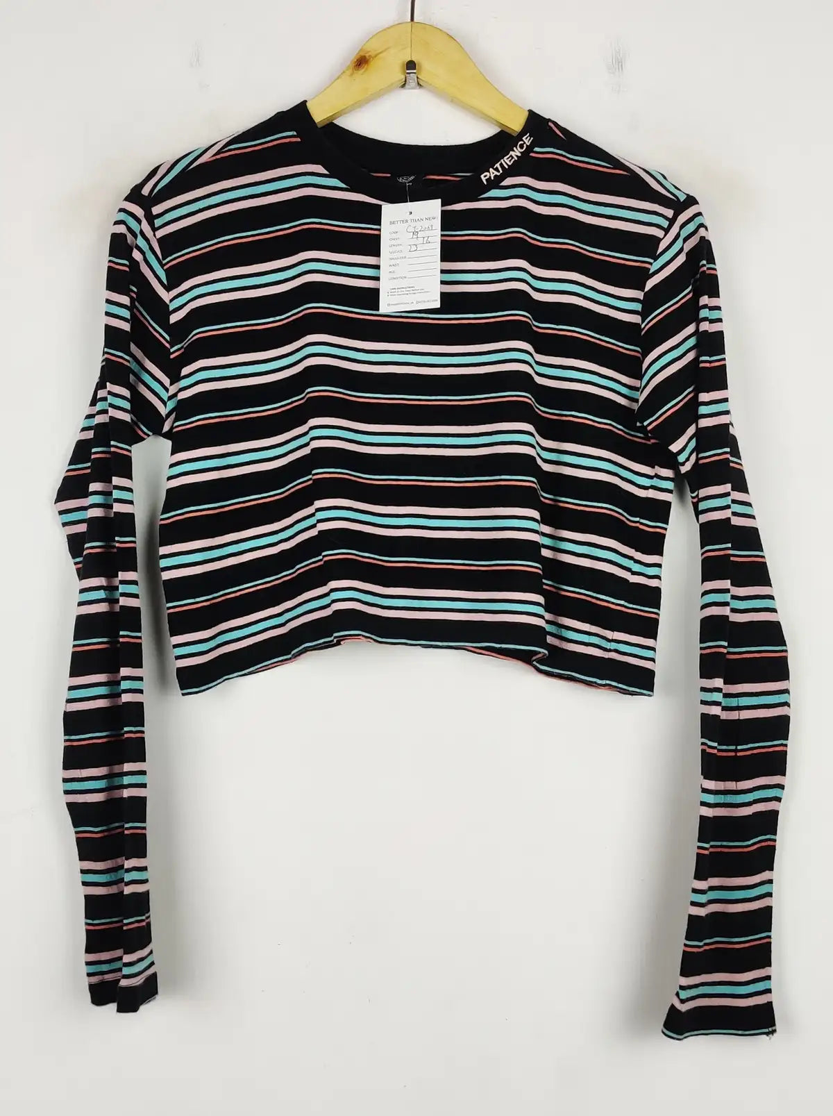 Buy online pre-used pre-loved 100% authentic & Original branded Urban Outfitters (CT-2069) available in Pakistan. Top international brands avilable.