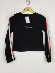 Buy online pre-used pre-loved 100% authentic & Original branded 915 Genration (CT-2124) available in Pakistan. Top international brands avilable.