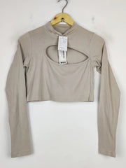 Buy online pre-used pre-loved 100% authentic & Original branded Boohoo (CT-2156) available in Pakistan. Top international brands avilable.