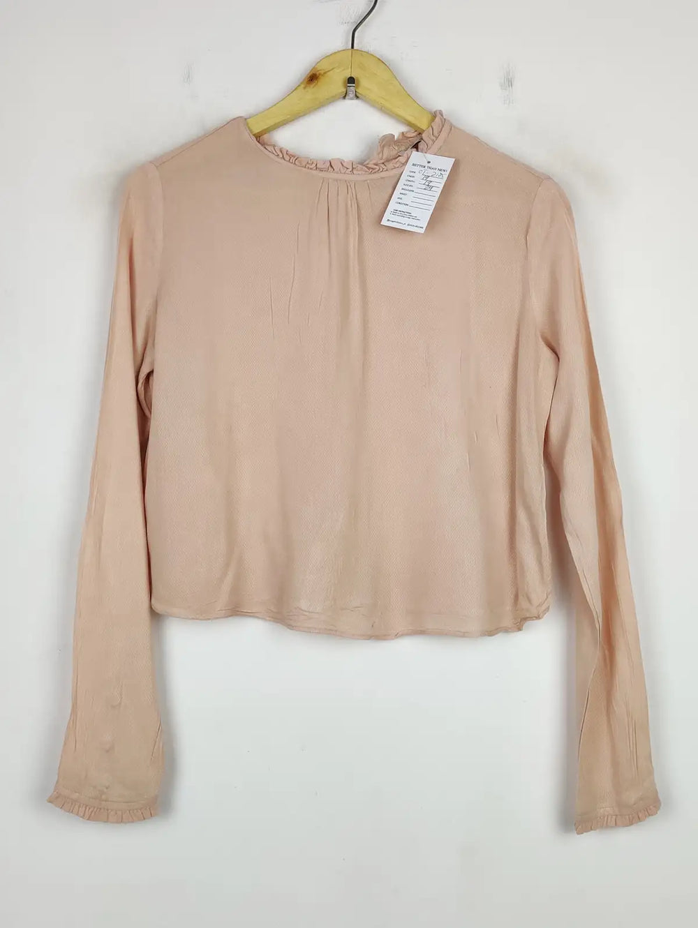 Buy online pre-used pre-loved 100% authentic & Original branded Bershka (CT-2185) available in Pakistan. Top international brands avilable.