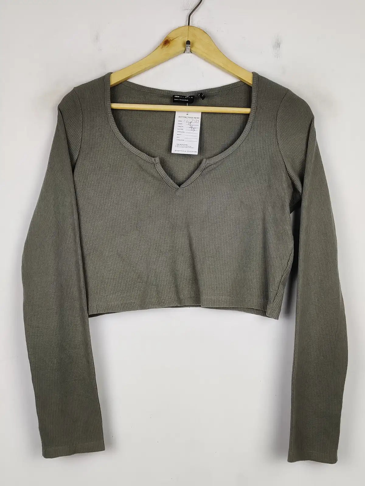 Buy online pre-used pre-loved 100% authentic & Original branded Asos (CT-2189) available in Pakistan. Top international brands avilable.