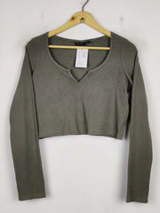 Buy online pre-used pre-loved 100% authentic & Original branded Asos (CT-2189) available in Pakistan. Top international brands avilable.