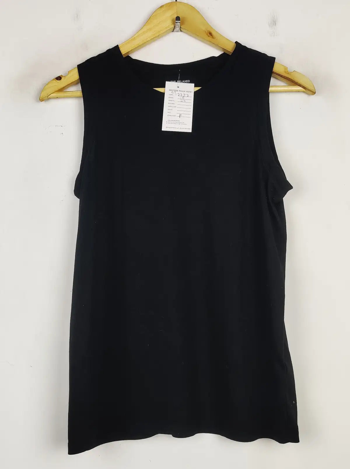 Buy online pre-used pre-loved 100% authentic & Original branded The Relaxed (CT-2272) available in Pakistan. Top international brands avilable.