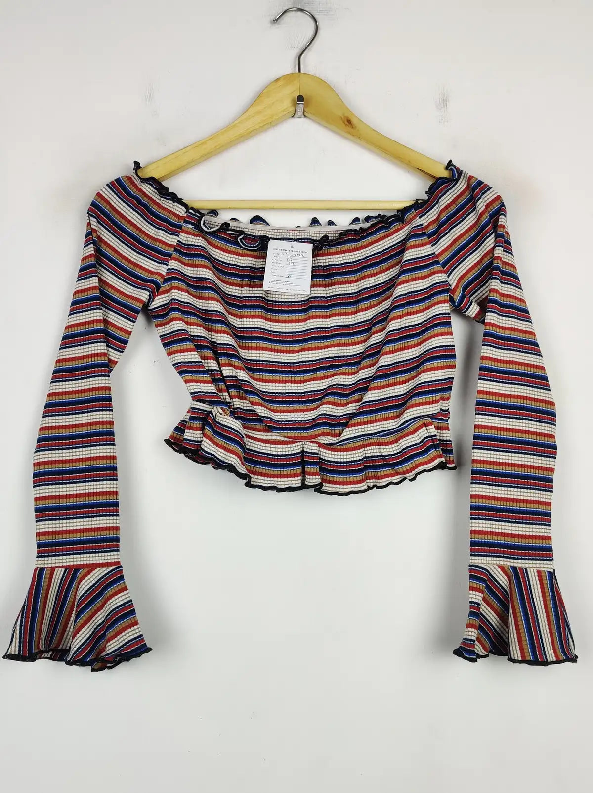 Buy online pre-used pre-loved 100% authentic & Original branded Unknown Brand (CT-2273) available in Pakistan. Top international brands avilable.