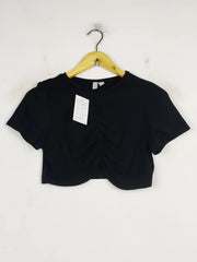 Buy online pre-used pre-loved 100% authentic & Original branded Asos (CT-2277) available in Pakistan. Top international brands avilable.