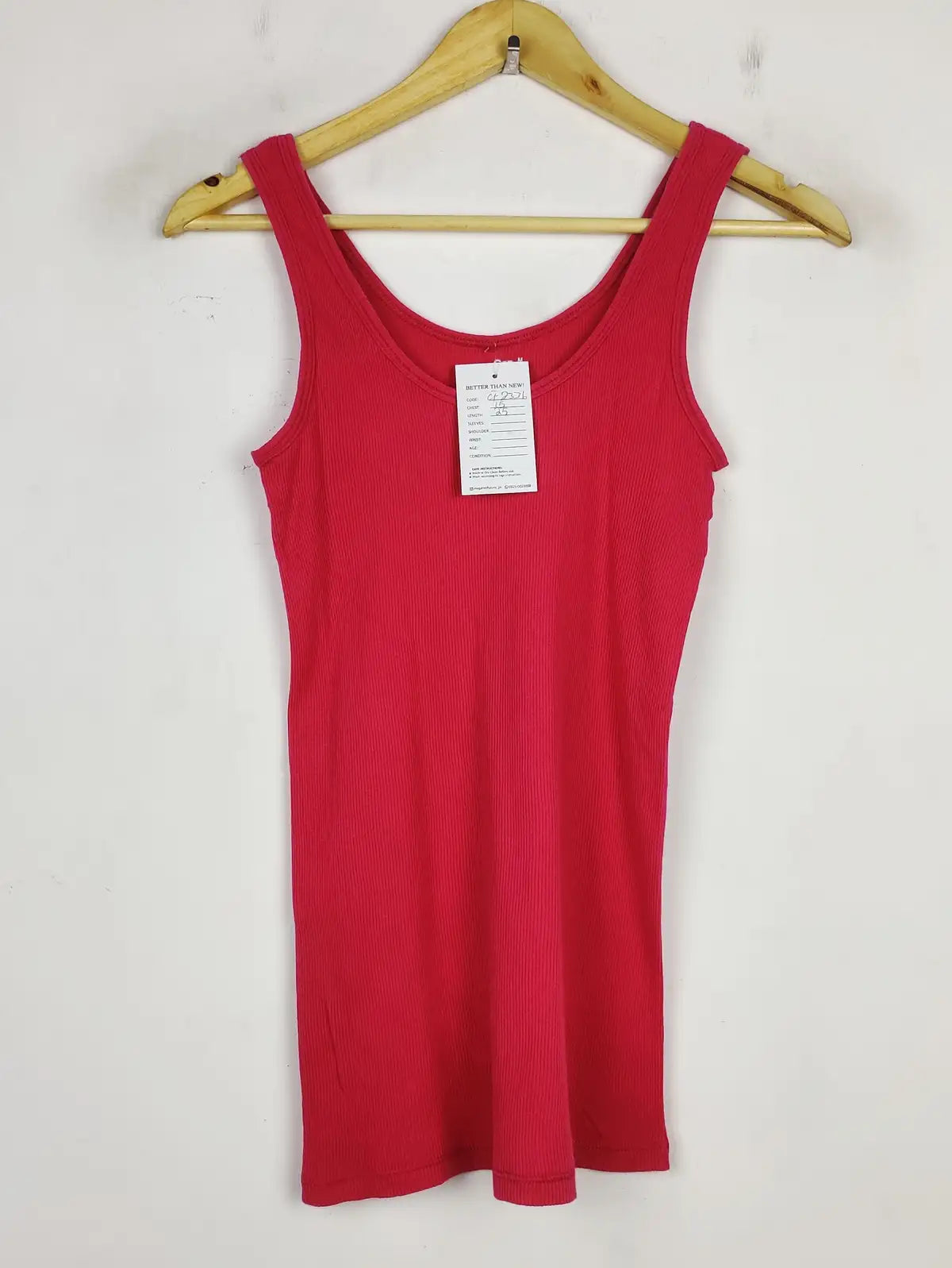 Buy online pre-used pre-loved 100% authentic & Original branded Gap (CT-2336) available in Pakistan. Top international brands avilable.