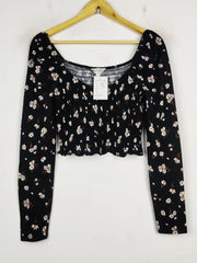 Buy online pre-used pre-loved 100% authentic & Original branded Miss Selfridge (CT-2371) available in Pakistan. Top international brands avilable.