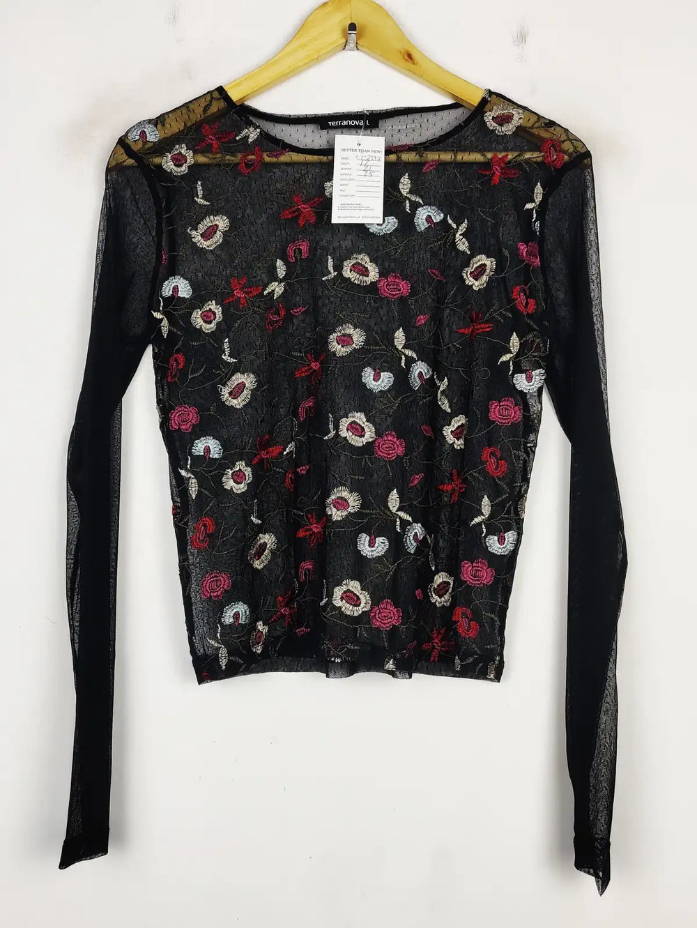 Buy online pre-used pre-loved 100% authentic & Original branded Terranova (CT-2393) available in Pakistan. Top international brands avilable.