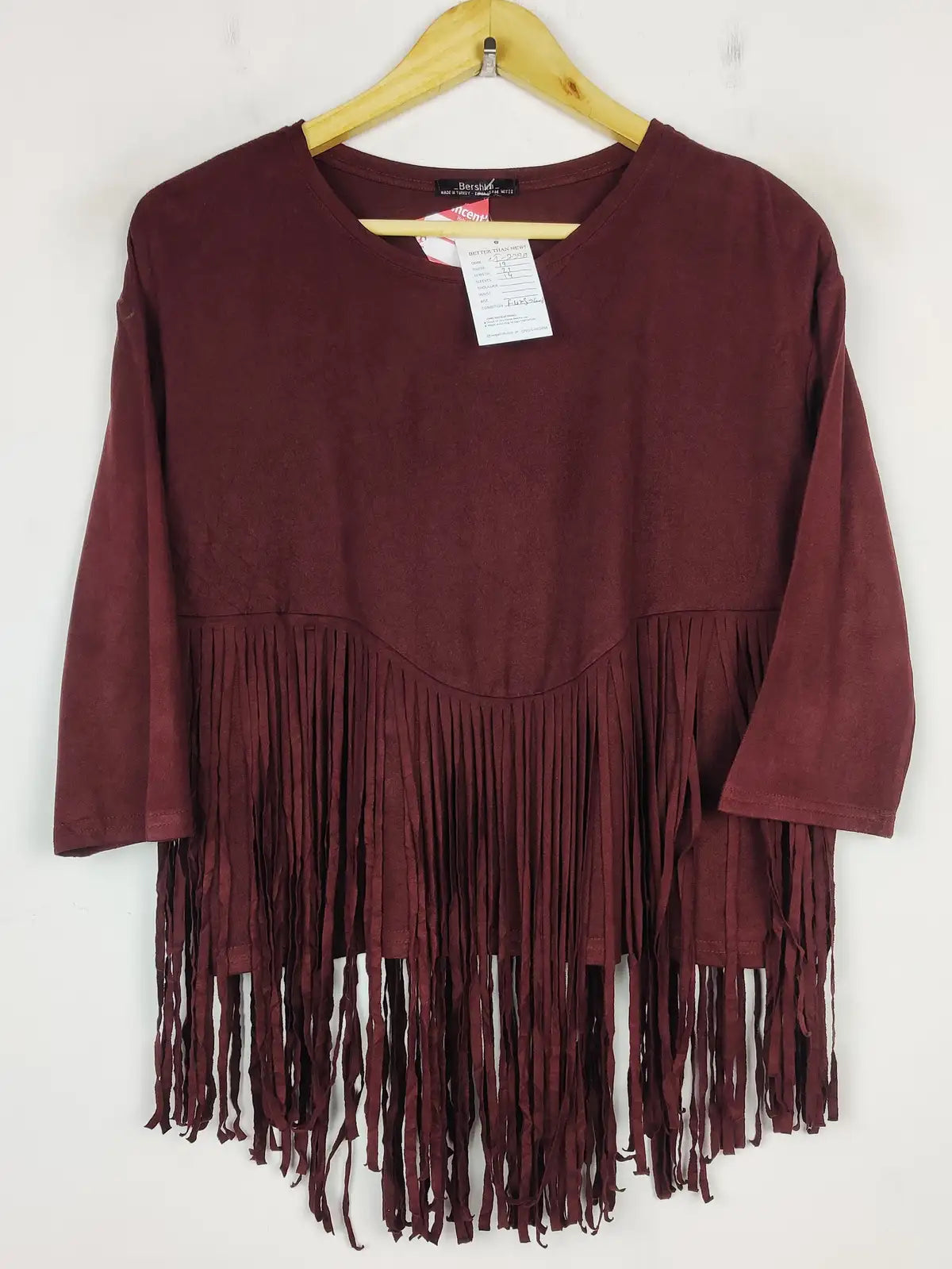 Buy online pre-used pre-loved 100% authentic & Original branded Bershka (CT-2398) available in Pakistan. Top international brands avilable.