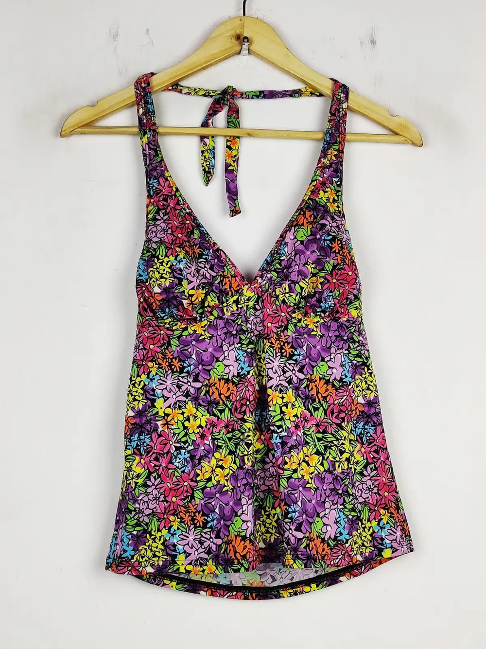 Buy online pre-used pre-loved 100% authentic & Original branded Mark & Spencer (CT-2603) available in Pakistan. Top international brands avilable.