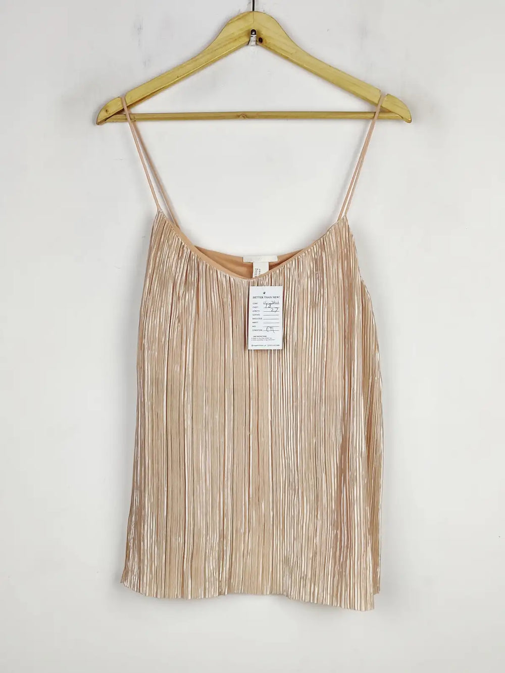 Buy online pre-used pre-loved 100% authentic & Original branded H&M (CT-2636) available in Pakistan. Top international brands avilable.