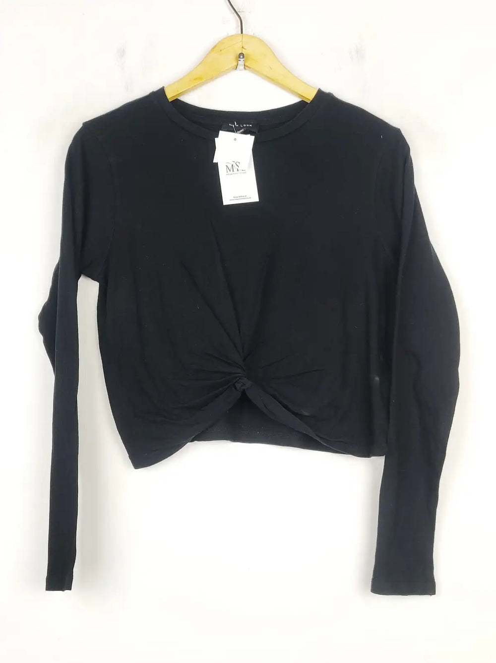 Buy online pre-used pre-loved 100% authentic & Original branded New Look (CT-2657) available in Pakistan. Top international brands avilable.