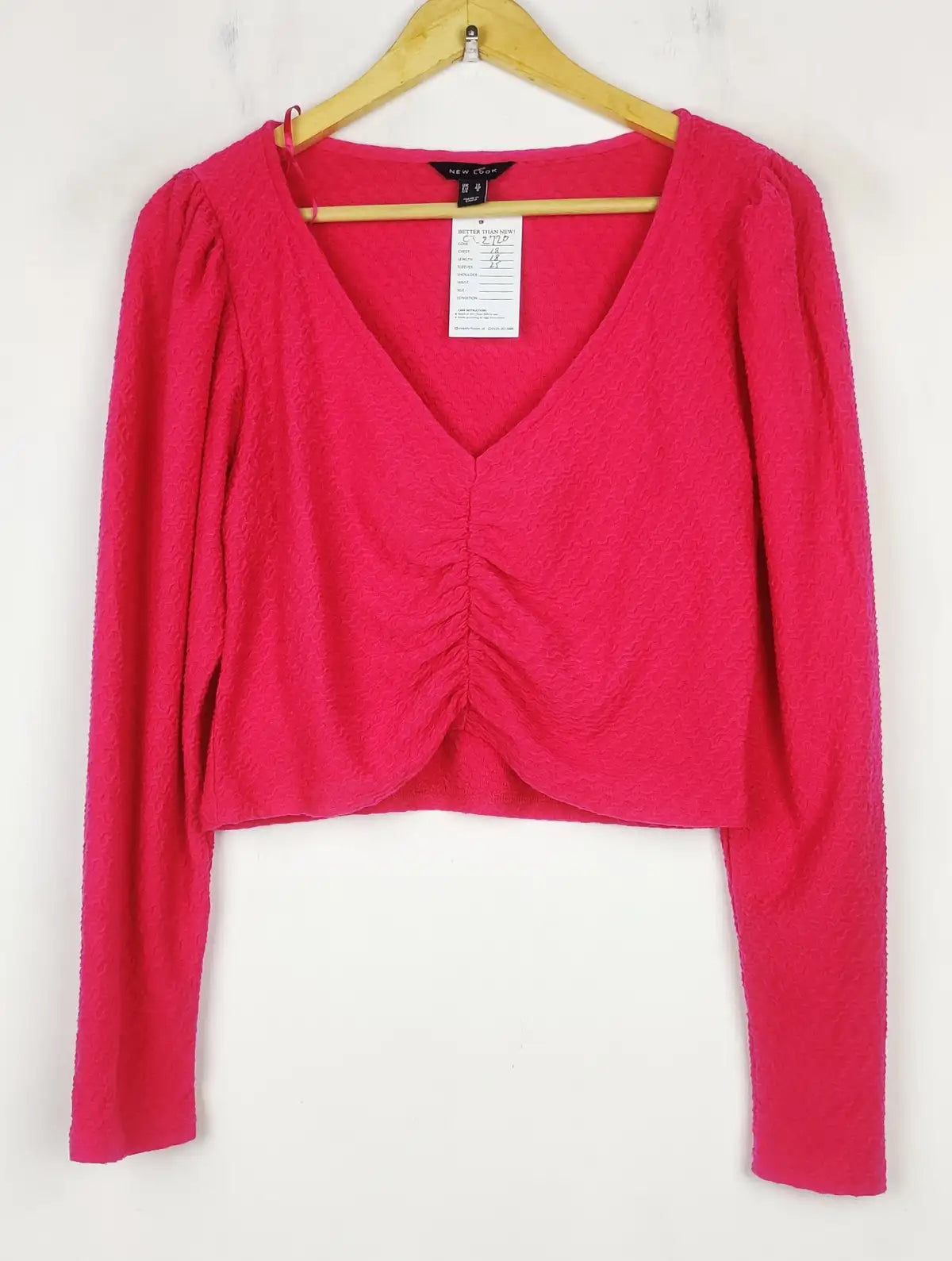 Buy online pre-used pre-loved 100% authentic & Original branded New Look (CT-2720) available in Pakistan. Top international brands avilable.