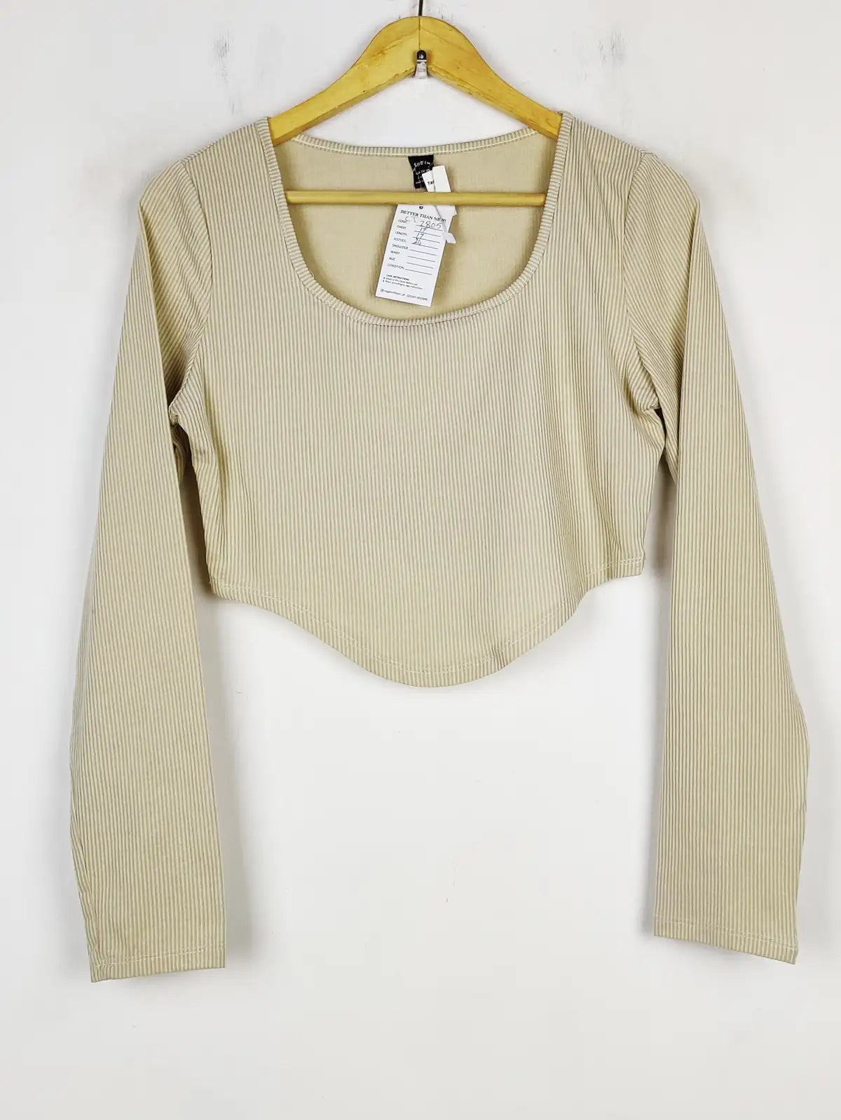 Buy online pre-used pre-loved 100% authentic & Original branded Shein (CT-2805) available in Pakistan. Top international brands avilable.