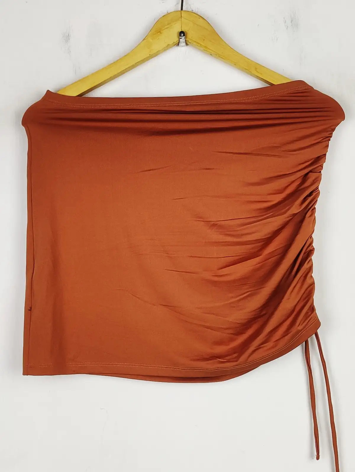 Buy online pre-used pre-loved 100% authentic & Original branded Zara (CT-2820) available in Pakistan. Top international brands avilable.
