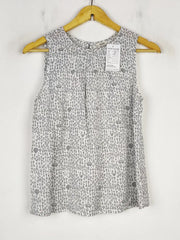 Buy online pre-used pre-loved 100% authentic & Original branded Jack Wills (CT-2838) available in Pakistan. Top international brands avilable.