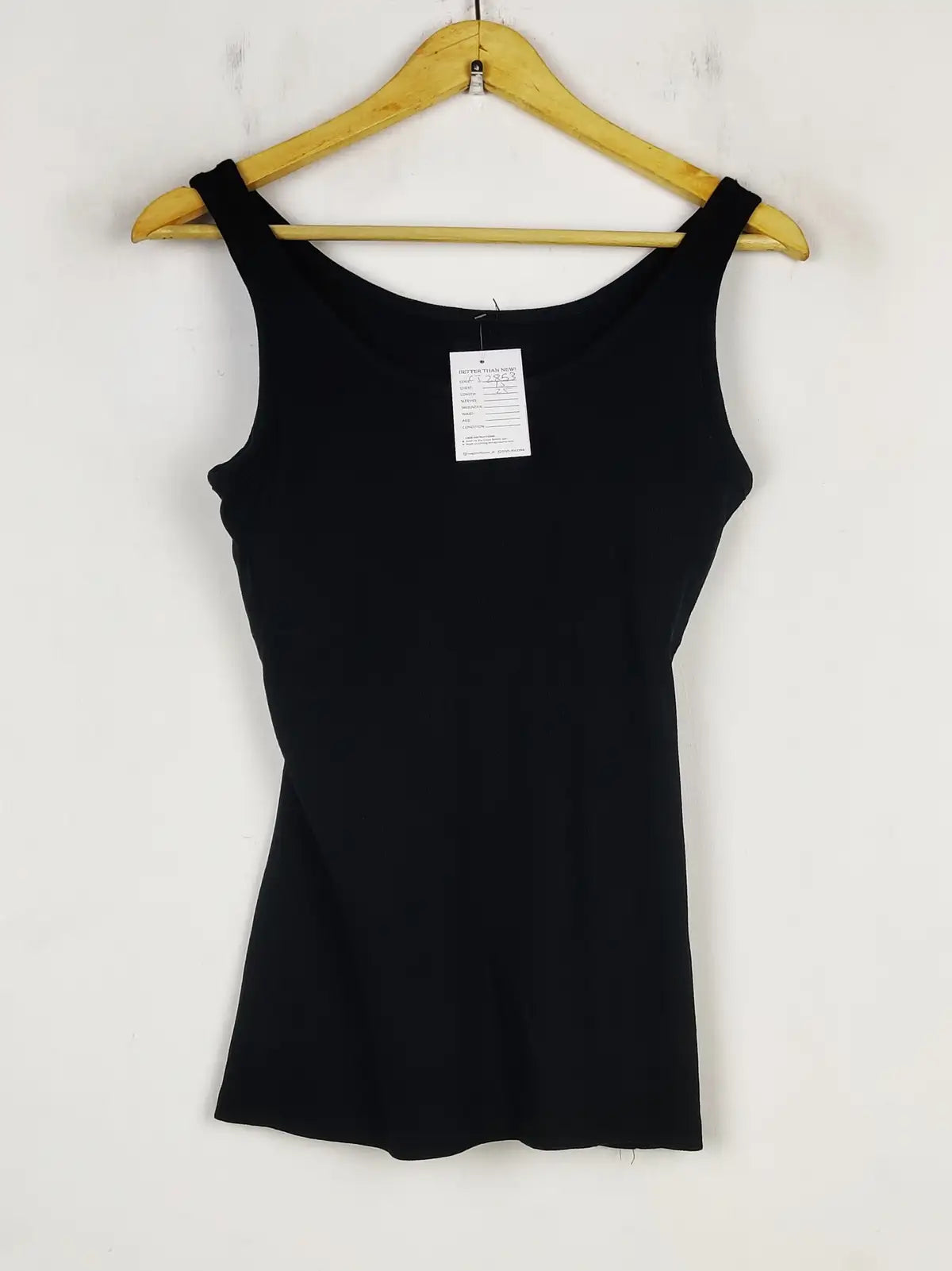 Buy online pre-used pre-loved 100% authentic & Original branded Unknown Brand (CT-2853) available in Pakistan. Top international brands avilable.