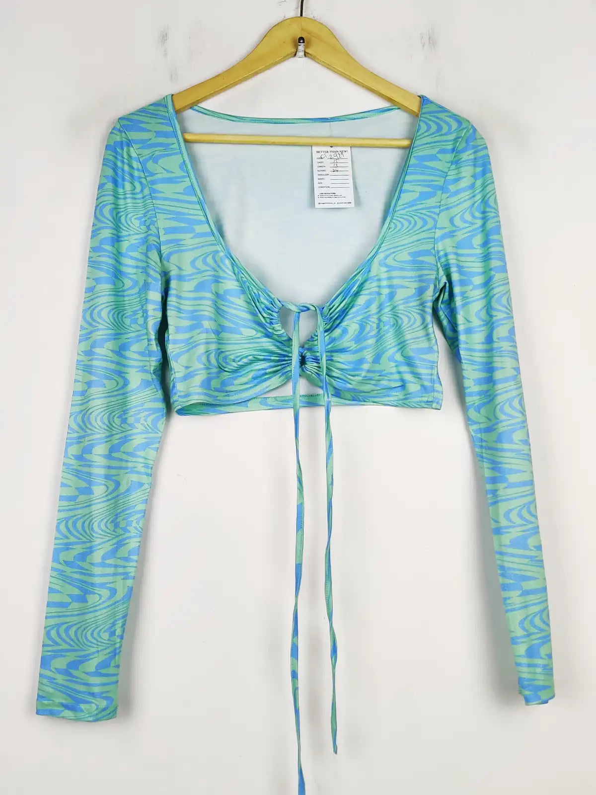 Buy online pre-used pre-loved 100% authentic & Original branded Unknown Brand (CT-2927) available in Pakistan. Top international brands avilable.