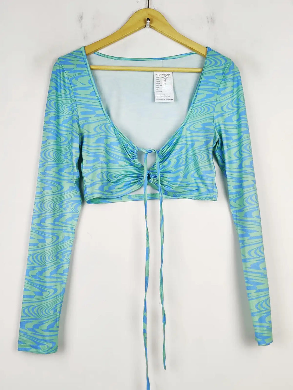 Buy online pre-used pre-loved 100% authentic & Original branded Unknown Brand (CT-2927) available in Pakistan. Top international brands avilable.