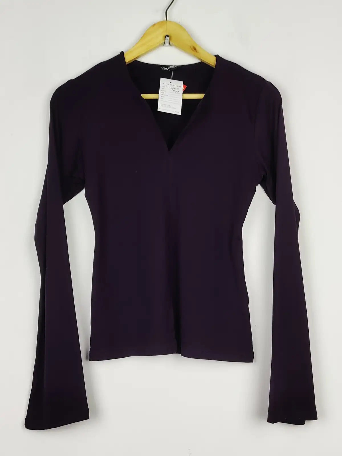 Buy online pre-used pre-loved 100% authentic & Original branded Unknown Brand (CT-3000) available in Pakistan. Top international brands avilable.