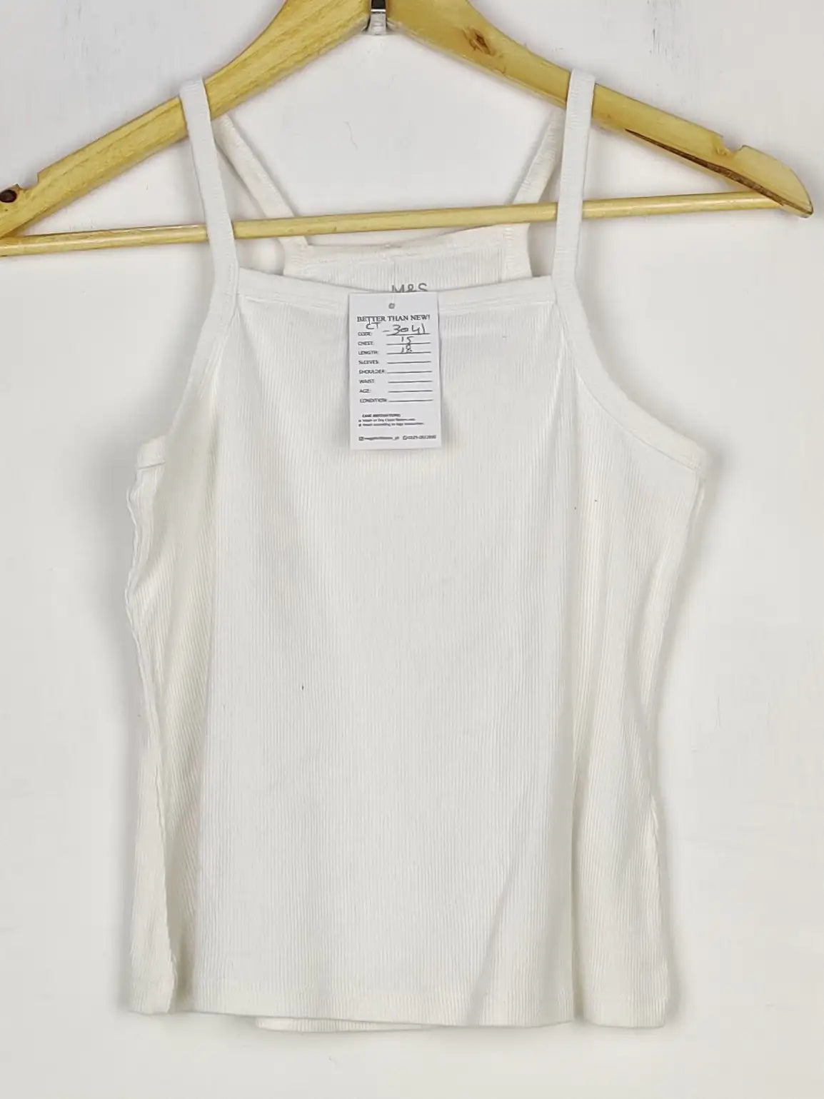 Buy online pre-used pre-loved 100% authentic & Original branded Marks & Spencer (CT-3041) available in Pakistan. Top international brands avilable.